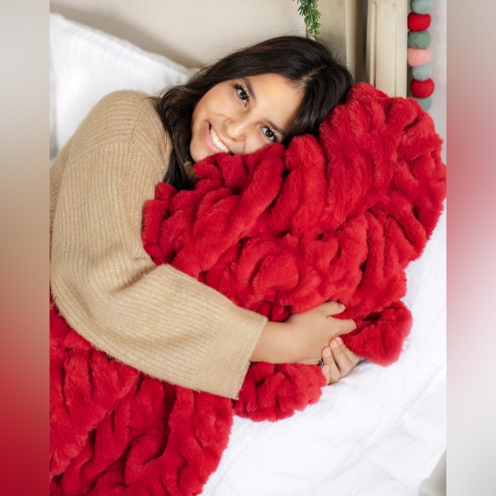 Minky Couture Hugs Red Blanket Travel Size
